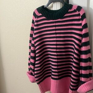 The Chandler Crew-Neck Relaxed Pullover Sweater